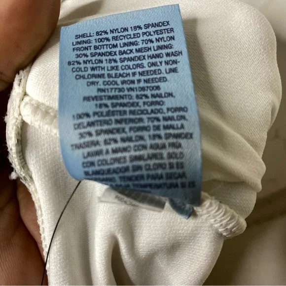 NWT Shade & Shore size L : floral tummy control full coverage one piece swimsuit - Picture 9 of 11